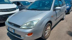 Argento Usata 1999 Ford Focus Ghia Station wagon | 1900 € (Buon prezzo)