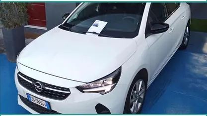 Usata Opel Corsa Elegance 75 CV (55 kW) 2023 Berlina