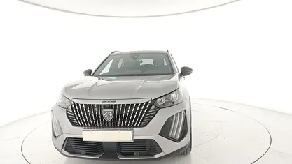 Begagnad Peugeot 2008 Allure 101 HK (74 kW) 2025 Silver SUV