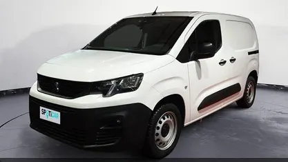 Gebraucht Peugeot Partner Premium 131 PS (96 kW) 2021 Weiß Van / Kleinbus