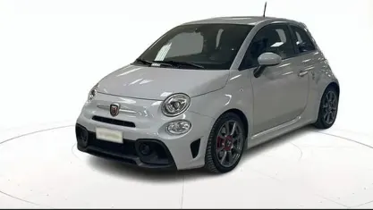 Usata Abarth 595 145 CV (106 kW) 2021 Vari colori / pastello Utilitaria