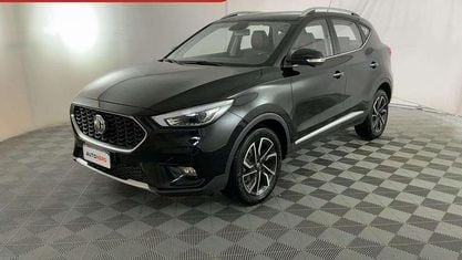 Usata MG ZS Luxury 111 CV (81 kW) 2024 Nero SUV