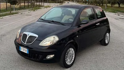 Nero Usata 2005 Lancia Ypsilon Due volumi | 2200 € (Buon prezzo)