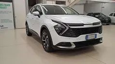 Bianco Usata 2022 Kia Sportage Style SUV | 23.900 € (Buon prezzo)