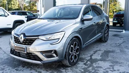Usata Renault Arkana Intens 94 CV (69 kW) 2022 Grigio SUV