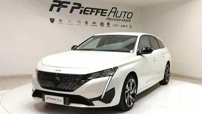 Usata Peugeot 308 Allure 131 CV (96 kW) 2022 Station wagon