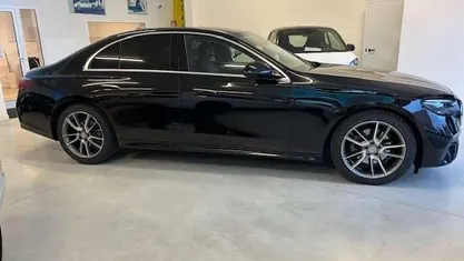 Usata Mercedes E220 Premium 197 CV (144 kW) 2024 Berlina