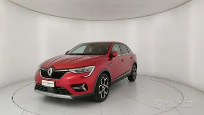 Usata Renault Arkana Intens 145 CV (106 kW) 2022 Rosso SUV