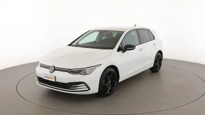 Usata VW Golf VIII Life 131 CV (96 kW) 2022 Bianco