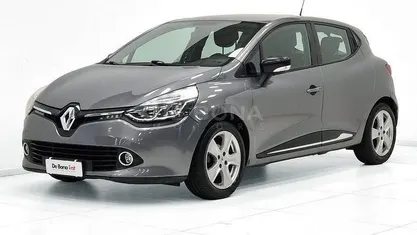 Grigio Usata 2016 Renault Clio IV Due volumi | 8490 € (Cara)