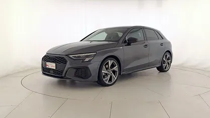 Grigio daytona perlato Usata 2022 Audi A3 S-Line Berlina | 25.900 € (Buon prezzo)