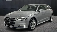 Usata 2020 Audi A3 Sportback e-tron Ambiente Due volumi | 17.950 € (Super prezzo)