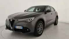 Grigio Usata 2017 Alfa Romeo Stelvio Business SUV | 20.600 € (Buon prezzo)