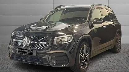Usata Mercedes GLB200 Premium 150 CV (110 kW) 2022 Nero metallizzato SUV