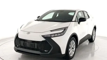 Usata 2025 Toyota C-HR Active SUV | 28.500 € (Buon prezzo)