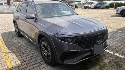 Usata Mercedes EQB250+ Advanced 139 kW (190 CV) 2024 Grigio SUV