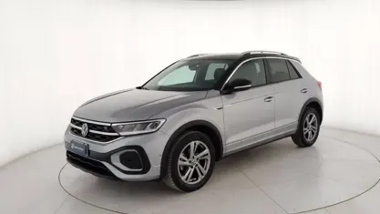Usata VW T-Roc R-line 150 CV (110 kW) 2023 Grigio SUV