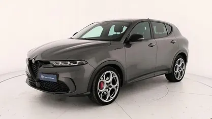 Grigio scuro met. Usata 2023 Alfa Romeo Tonale Edizione Speciale SUV | 23.900 € (Ottimo prezzo)