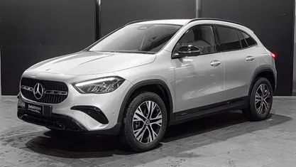 Nuova Mercedes GLA200 150 CV (110 kW) 2026 SUV
