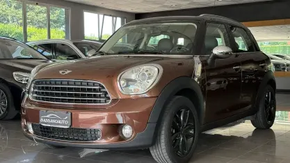 Usata Mini Cooper Countryman 122 CV (89 kW) 2013 Marrone SUV