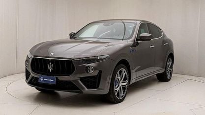 Usata Maserati Levante GT 330 CV (242 kW) 2022 Grigio scuro SUV