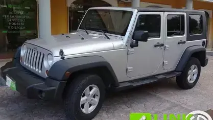 Usata Jeep Wrangler Sport 177 CV (130 kW) 2009 Grigio SUV