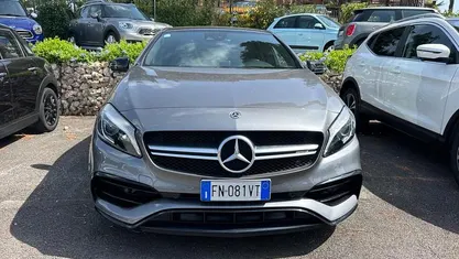 Grigio Usata 2018 Mercedes A45 AMG AMG Tre volumi | 28.900 € (Super prezzo)