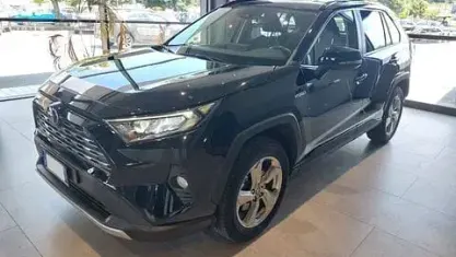 Usata Toyota RAV4 Hybrid Lounge 218 CV (160 kW) 2021 Nero SUV