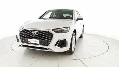 Bianco Usata 2021 Audi Q5 Sportback Advanced Plus SUV | 43.900 € (Buon prezzo)