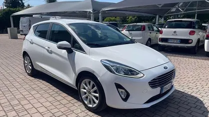 Bianco Usata 2017 Ford Fiesta Titanium Due volumi | 9300 € (Buon prezzo)