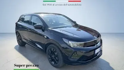 Usata Opel Grandland X Edition 131 CV (96 kW) 2024 Nero SUV