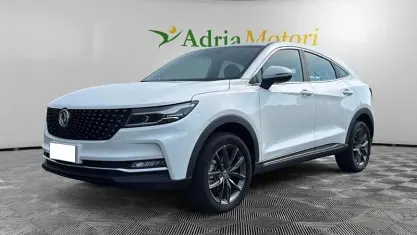 Usata DFSK F5 138 CV (101 kW) 2025 Bianco SUV