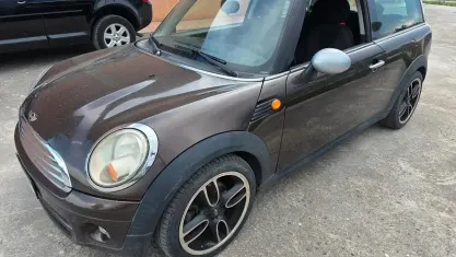 Usata Mini Cooper D Clubman 109 CV (80 kW) 2009 Marrone Station wagon