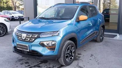 Usata Dacia Spring Comfort 33 kW (45 CV) 2022 Blu/azzurro Utilitaria