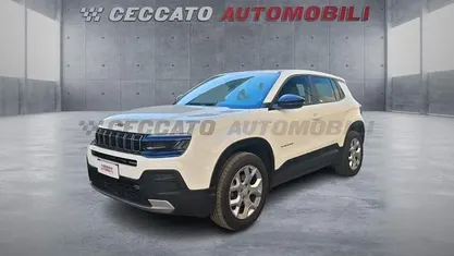 Bianco Usata 2023 Jeep Avenger Altitude SUV | 17.290 € (Ottimo prezzo)