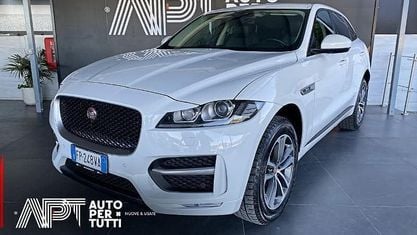 Begagnad Jaguar F-Pace R-Sport 180 HK (132 kW) 2018 Vit SUV