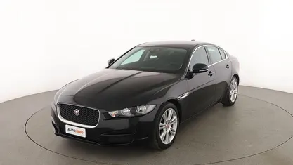 Usata Jaguar XE Prestige 180 CV (132 kW) 2019 Nero Berlina