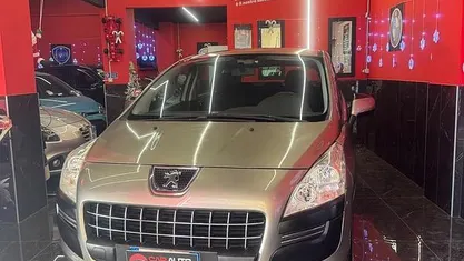 Usata Peugeot 3008 120 CV (88 kW) 2011 Monovolume