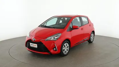 Rosso Usata 2018 Toyota Yaris Active | 10.399 € (Buon prezzo)