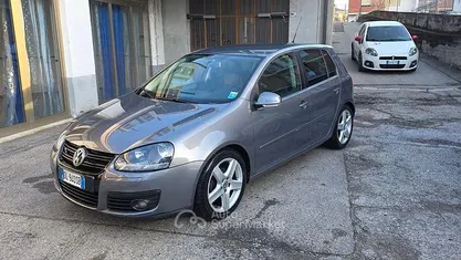 Usata VW Golf GT 140 CV (102 kW) 2008 Berlina
