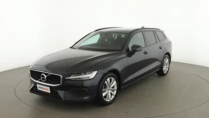 Gebraucht Volvo V60 Business Edition 150 PS (110 kW) 2019 Grau Kombi