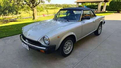 Usata Fiat 124 Spider 105 CV (77 kW) 1983 Argento Cabrio