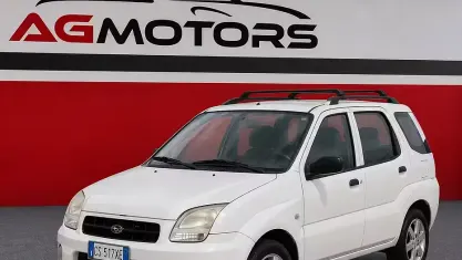 Usata Subaru Justy 94 CV (69 kW) 2005 Bianco Utilitaria