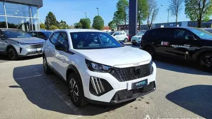 Nuova Peugeot 2008 Style 102 CV (75 kW) 2026 Bianco SUV