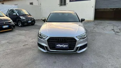 Usata Audi A3 S-Line 116 CV (85 kW) 2018 Argento Berlina