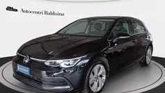 Usata 2021 VW Golf VIII Style Tre volumi | 23.900 € (Buon prezzo)
