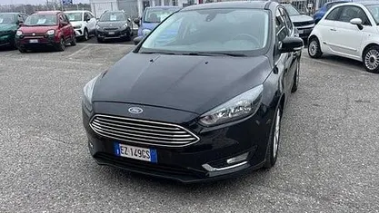 Usata Ford Focus Titanium 120 CV (88 kW) 2015 Nero Utilitaria