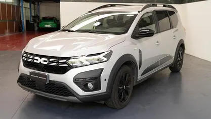 Usata Dacia Jogger Extreme 101 CV (74 kW) 2023 Grigio Monovolume