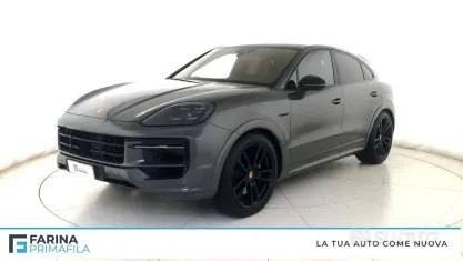 Usata Porsche Cayenne 305 CV (224 kW) 2024 Grigio SUV
