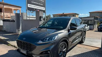 Occasion Ford Kuga ST-Line 120 ch (88 kW) 2024 Gris SUV